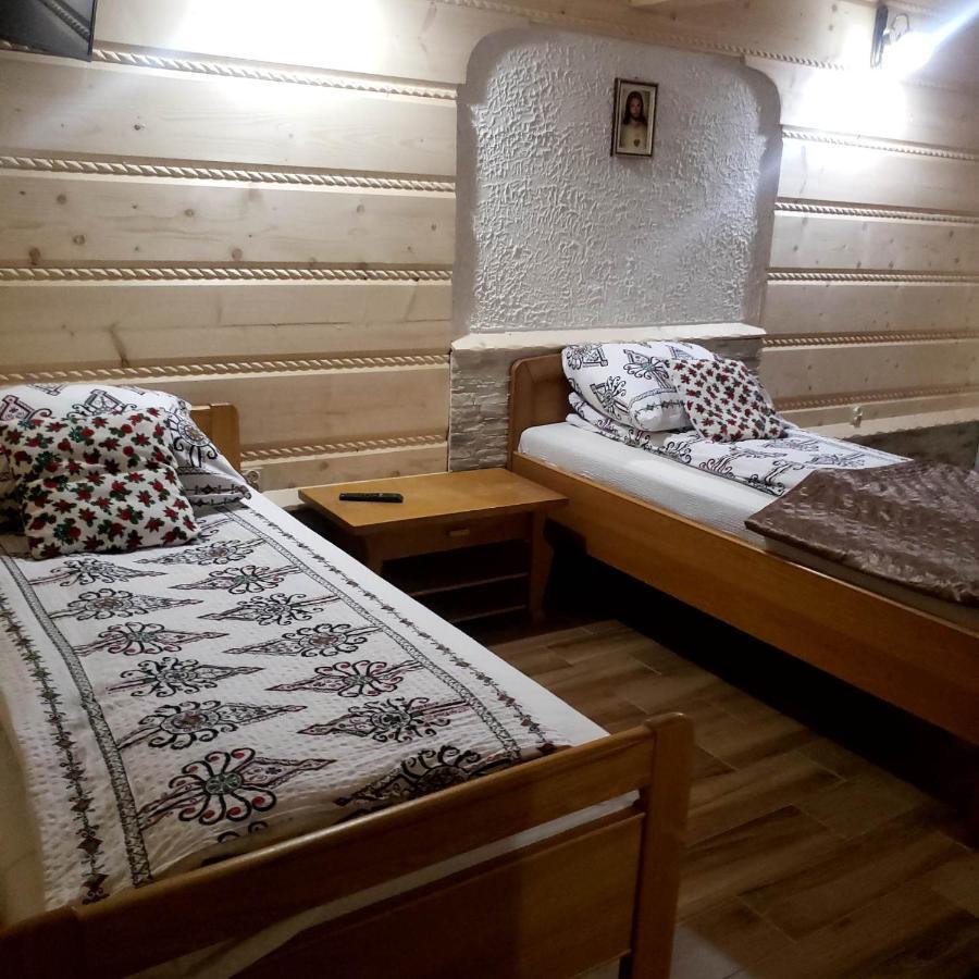 U Huraja Groń Esterno foto